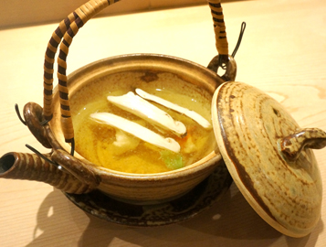 松茸のお吸い物